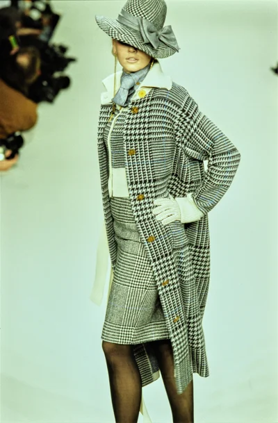 Look 57